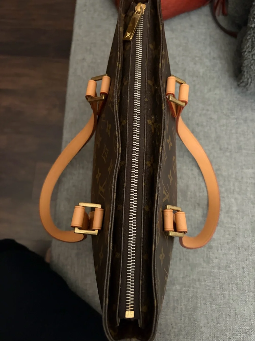 Louis Vuitton classic louis